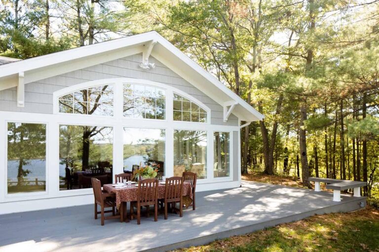 Outdoor patio with dining area on Terrain Collection TimberTech deck.