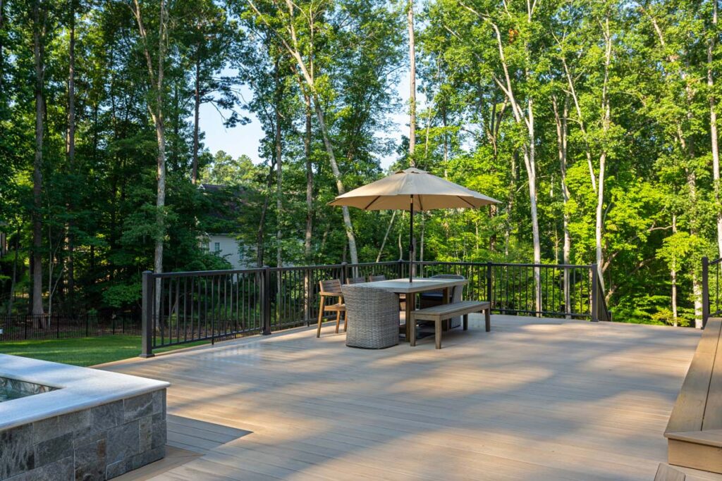 Royal Amber patio deck using TimberTech composite deck.